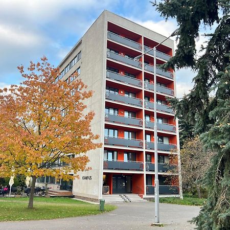 Apartments 4U: Kampus Upstairs Hradec Kralove Bagian luar foto