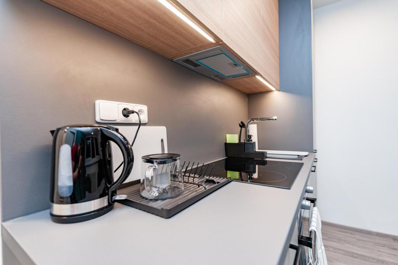Apartments 4U: Kampus Upstairs Hradec Kralove Bagian luar foto